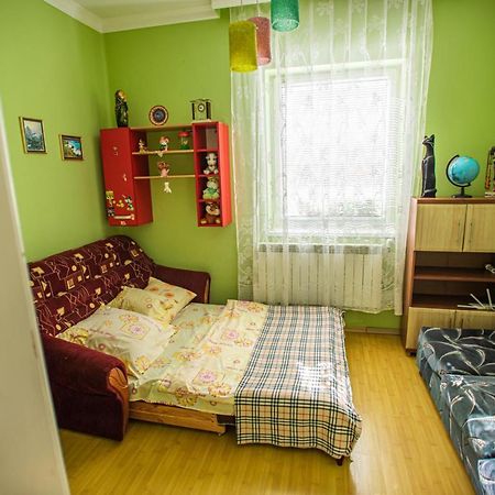 Lizak Apartman Beregszász Kültér fotó