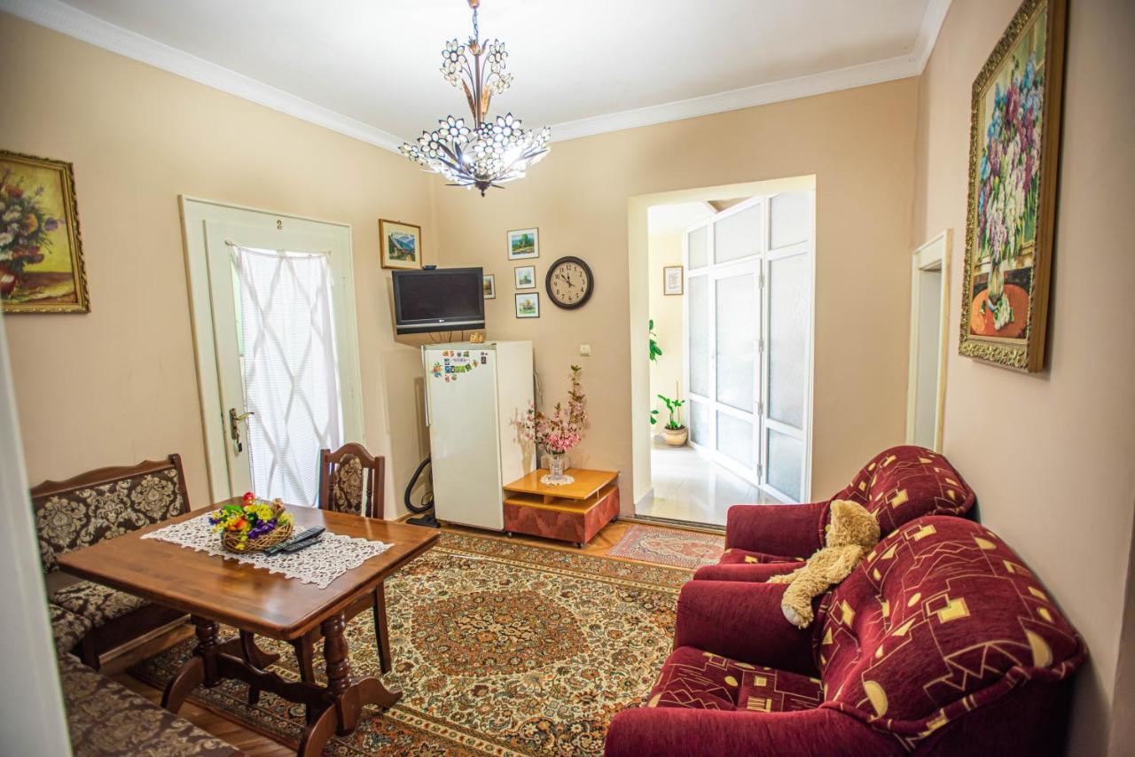 Lizak Apartman Beregszász Kültér fotó