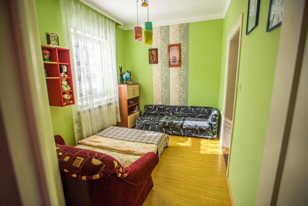 Lizak Apartman Beregszász Kültér fotó